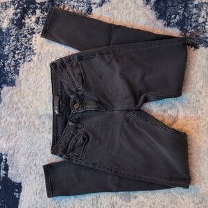 3/$25!! Levis 311 shaping jeans, Black size 26